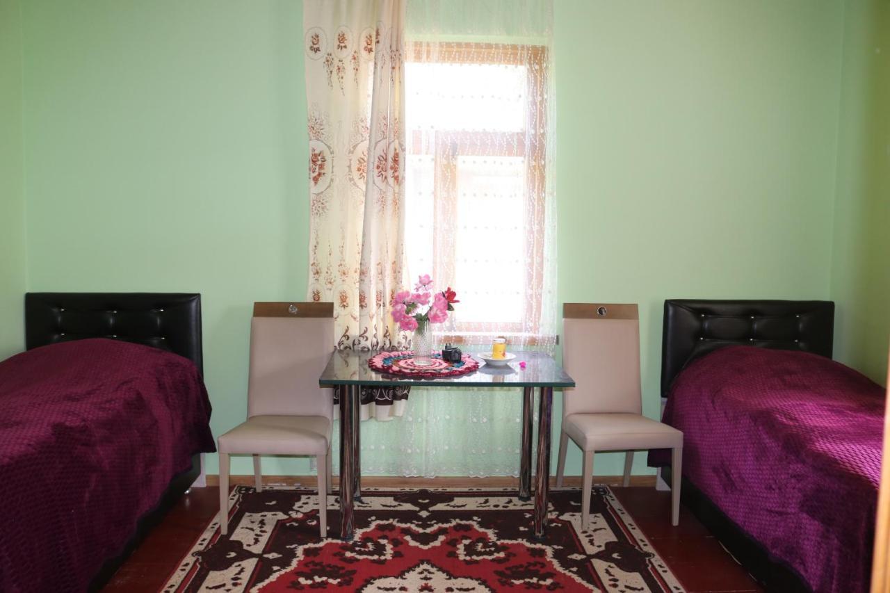 Guest House Chveni Ezo Khulo Esterno foto
